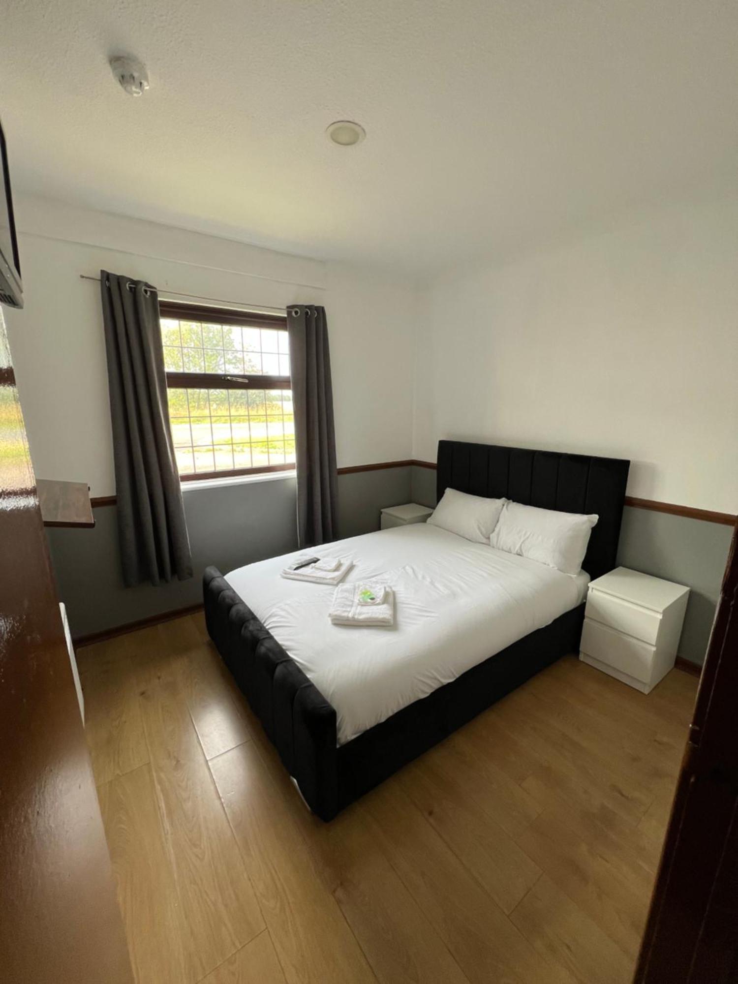 Oyo Stay Inn Express, Cambridge Papworth Everard 外观 照片