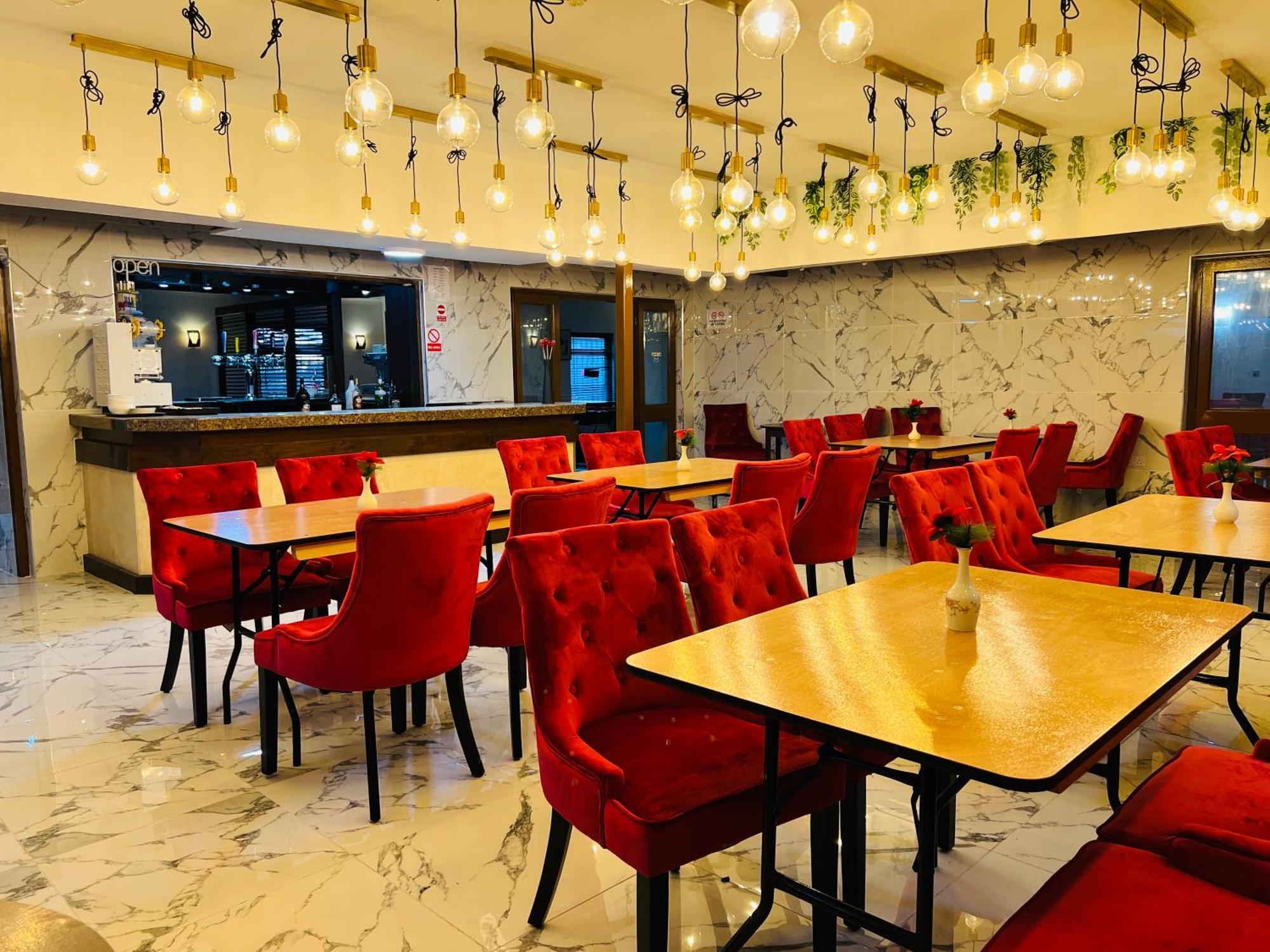 Oyo Stay Inn Express, Cambridge Papworth Everard 外观 照片